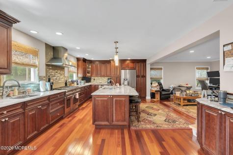 1 Edinburgh Court Jackson NJ 08527