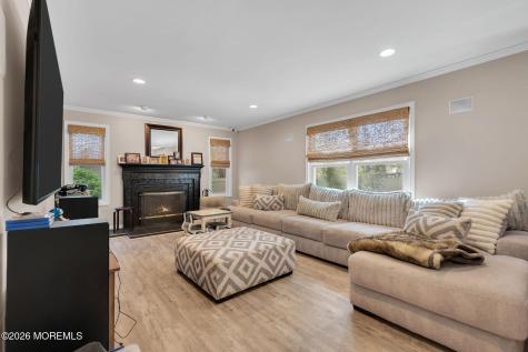 1 Edinburgh Court Jackson NJ 08527