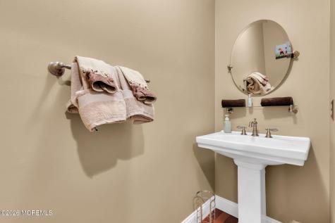 1 Edinburgh Court Jackson NJ 08527