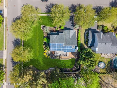 1 Edinburgh Court Jackson NJ 08527