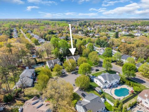 1 Edinburgh Court Jackson NJ 08527