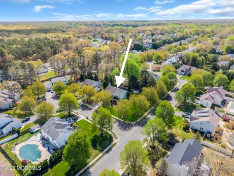 1 Edinburgh Court Jackson NJ 08527