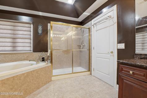 21 Conor Road Jackson NJ 08527