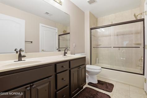 21 Conor Road Jackson NJ 08527