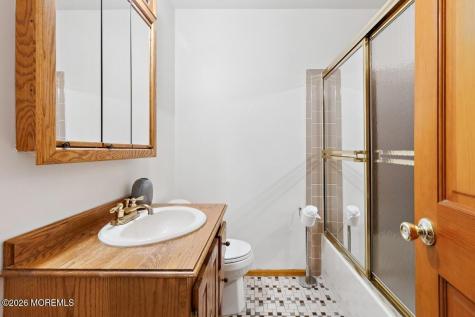 18 Rachele Court Matawan NJ 07747