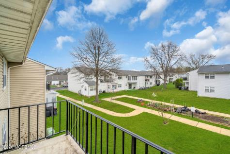 10 Maine Court Matawan NJ 07747