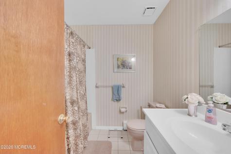 85 Troumaka Street Toms River NJ 08757