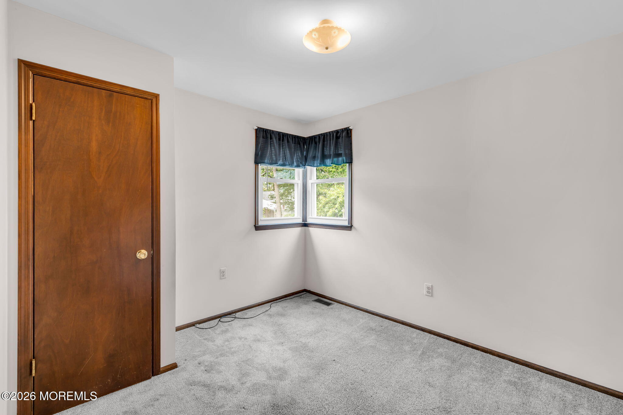 408 Ensign Avenue Beachwood NJ 08722