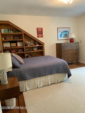 42 Dorchester Way Shrewsbury Boro NJ 07702