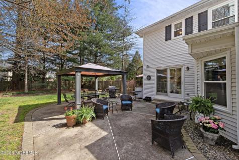 42 Dorchester Way Shrewsbury Boro NJ 07702