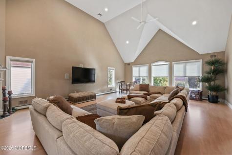 3 Landmark Lane Marlboro NJ 07746