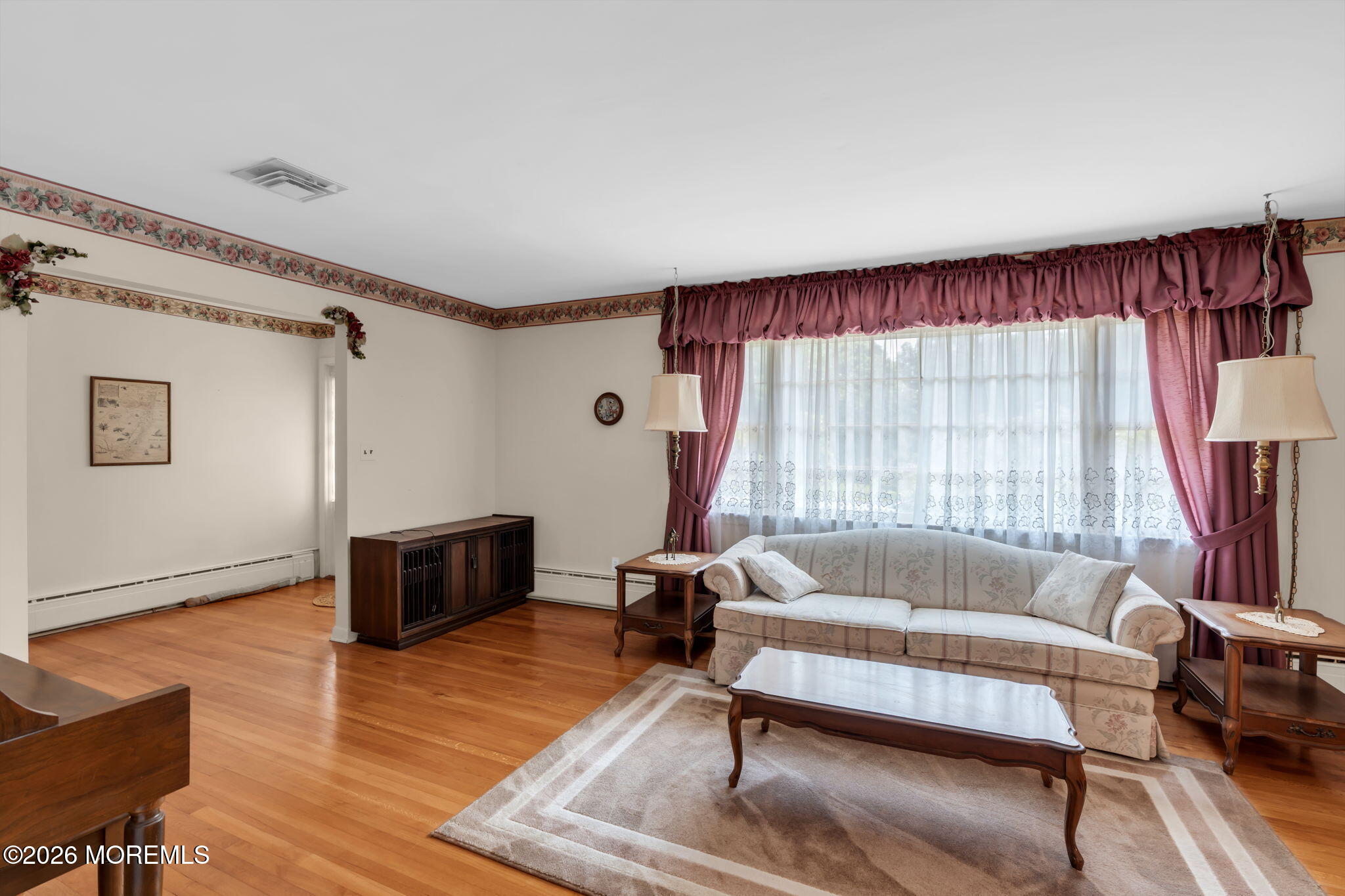 4 Dickinson Avenue Toms River NJ 08753