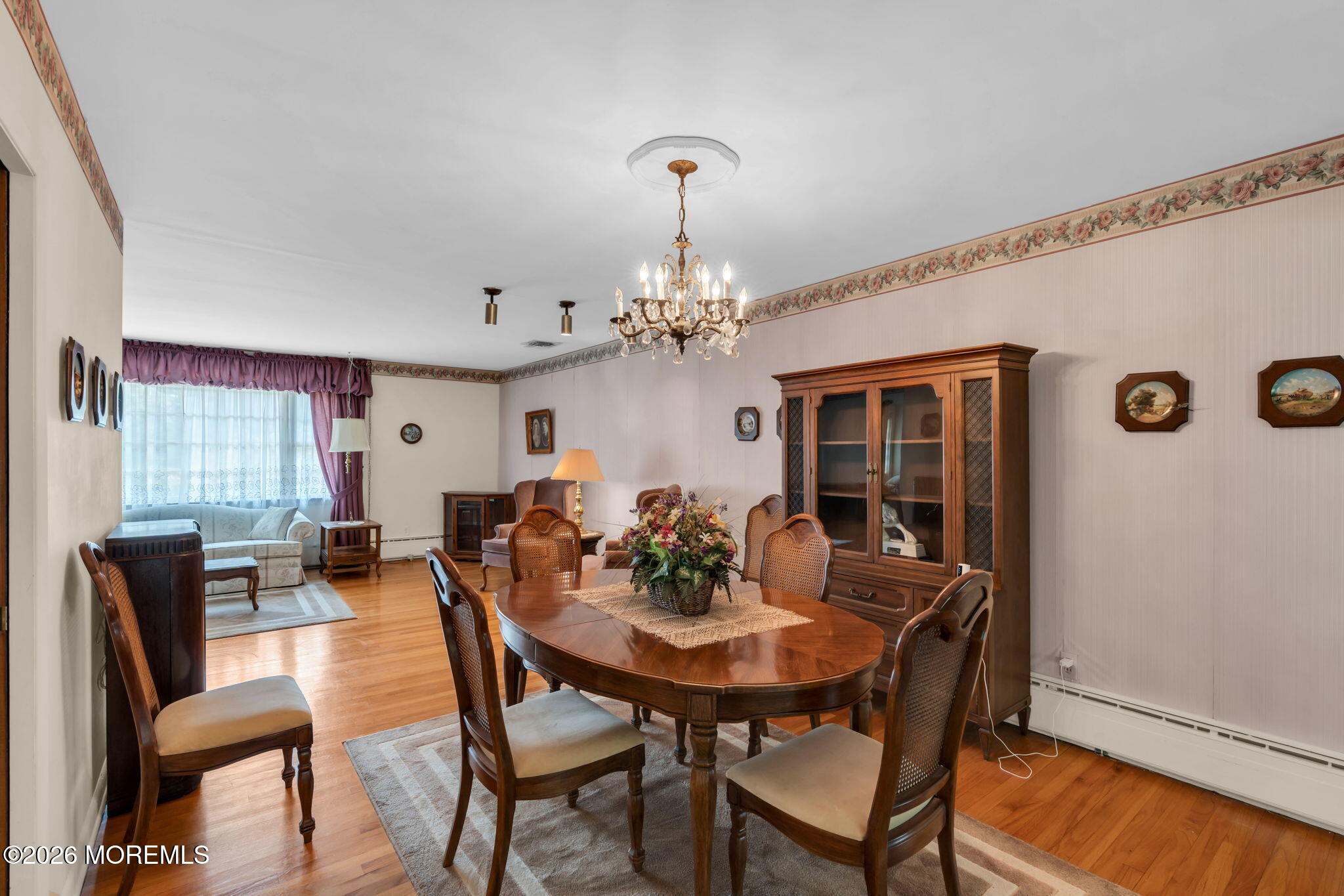 4 Dickinson Avenue Toms River NJ 08753