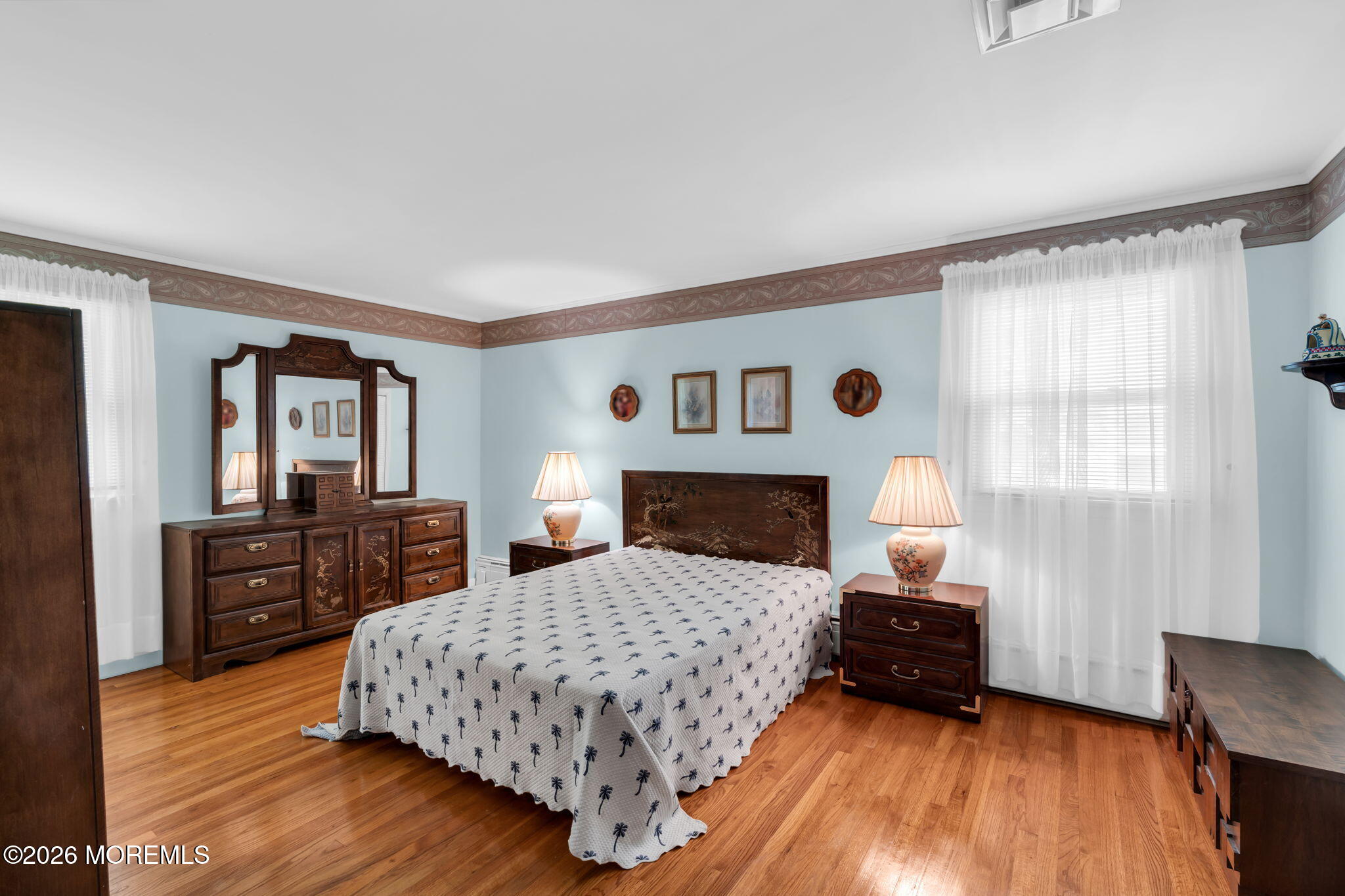 4 Dickinson Avenue Toms River NJ 08753
