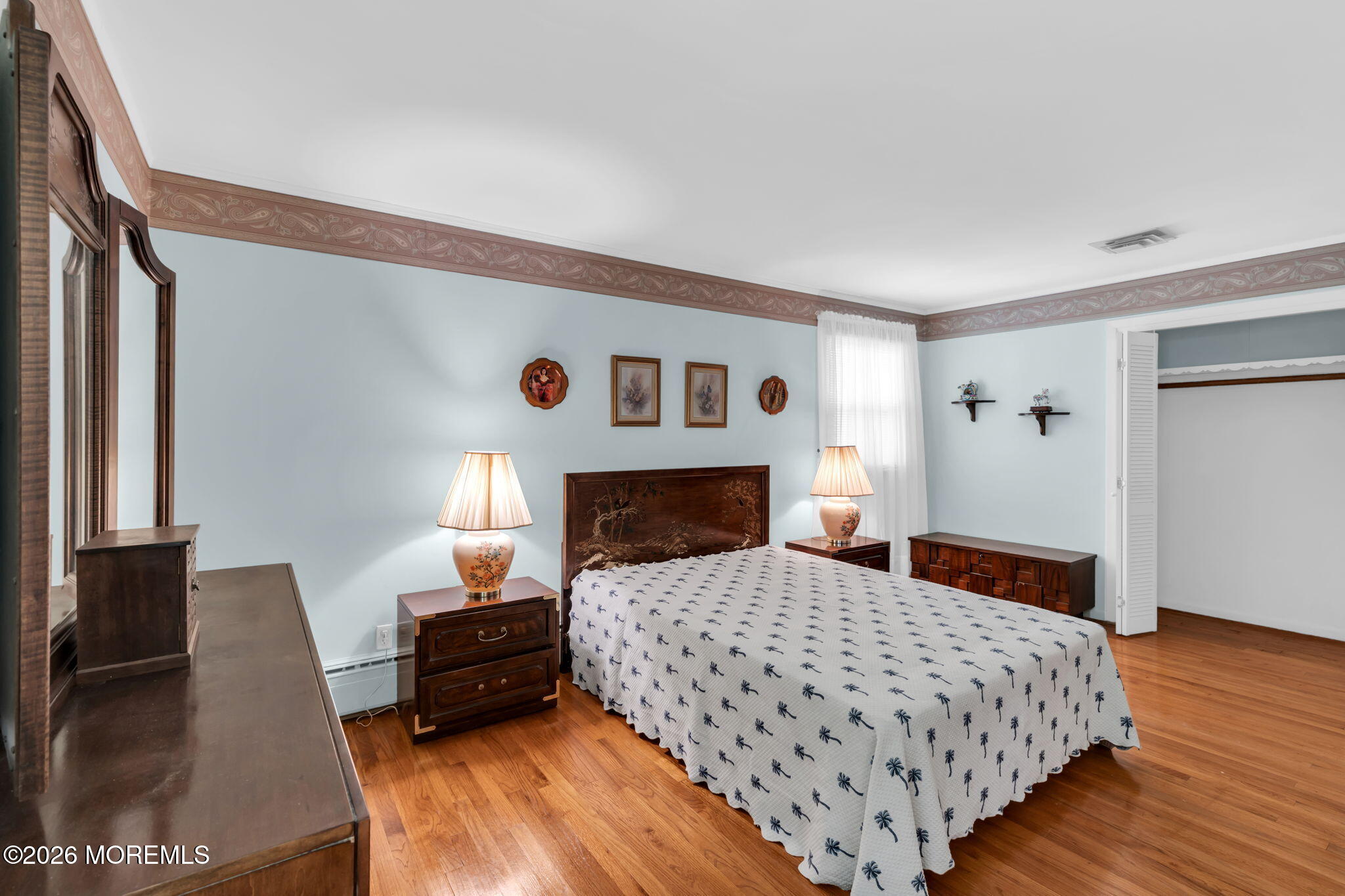 4 Dickinson Avenue Toms River NJ 08753
