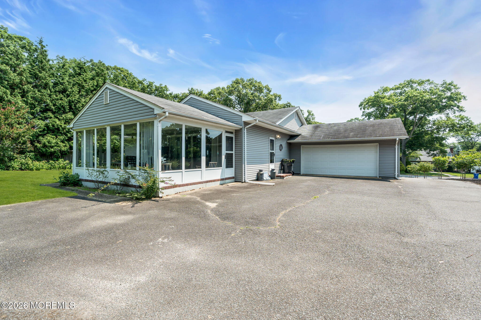 4 Dickinson Avenue Toms River NJ 08753