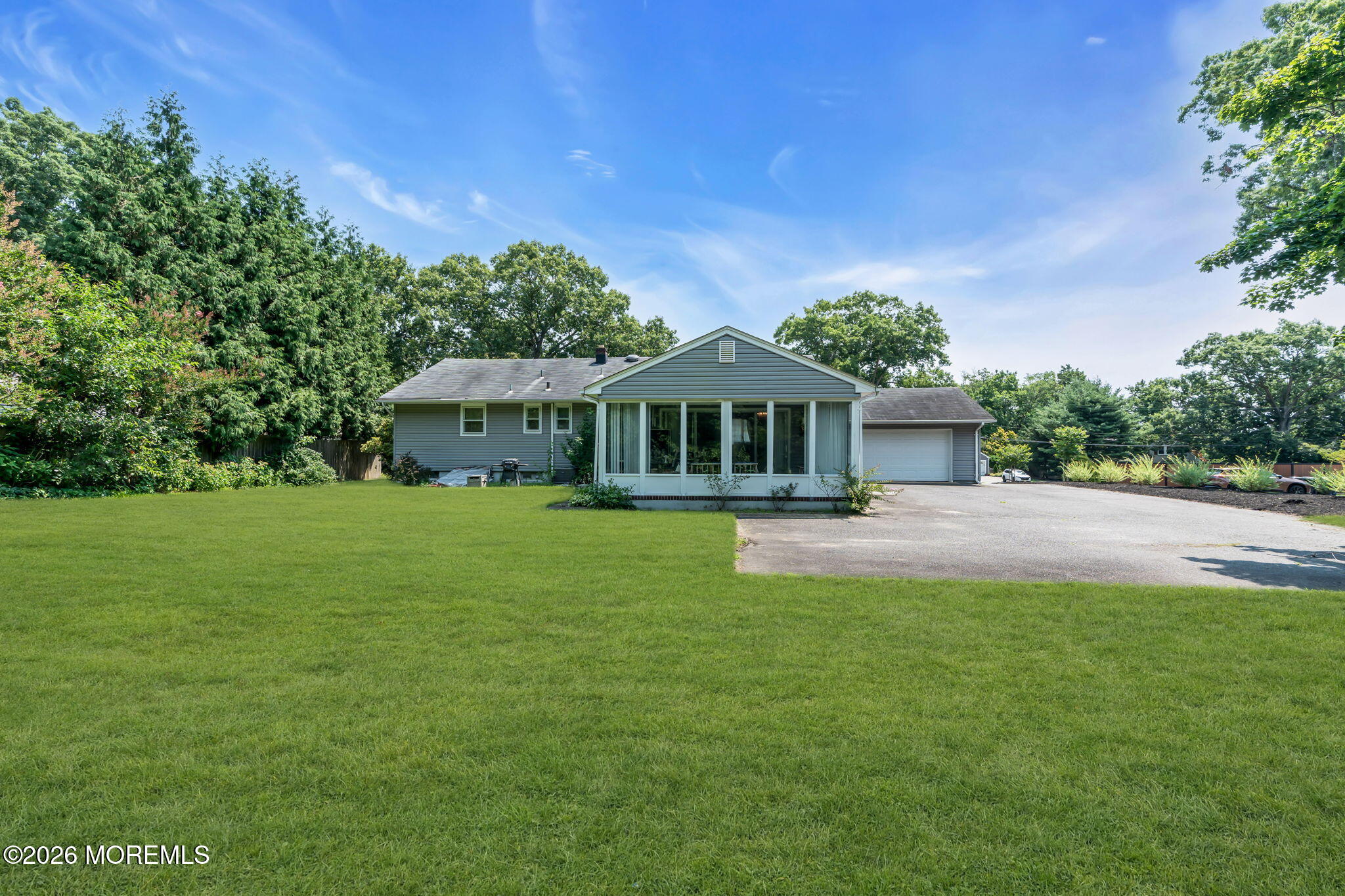 4 Dickinson Avenue Toms River NJ 08753