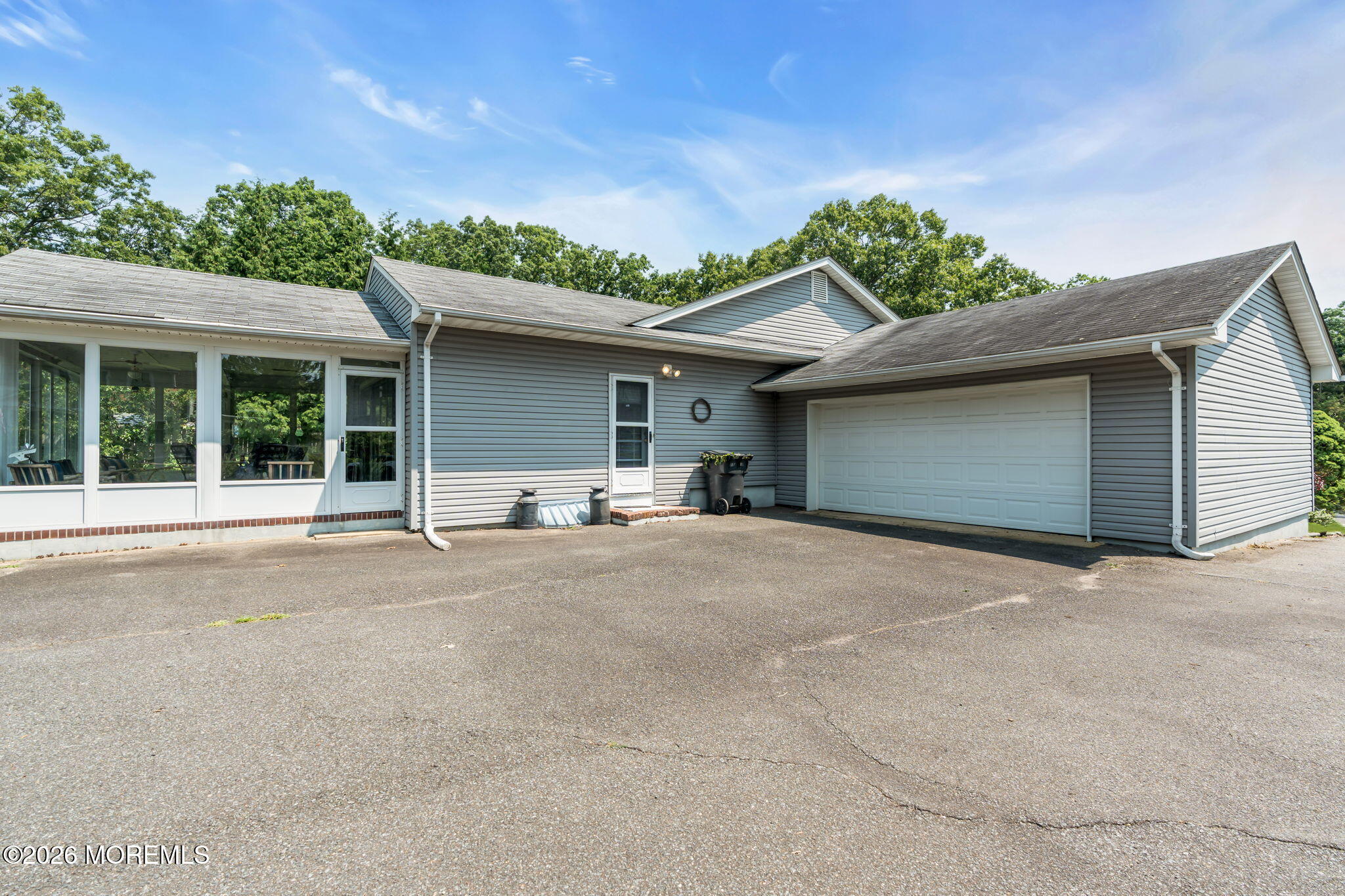 4 Dickinson Avenue Toms River NJ 08753