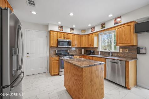25 Jared Lane Manalapan NJ 07726