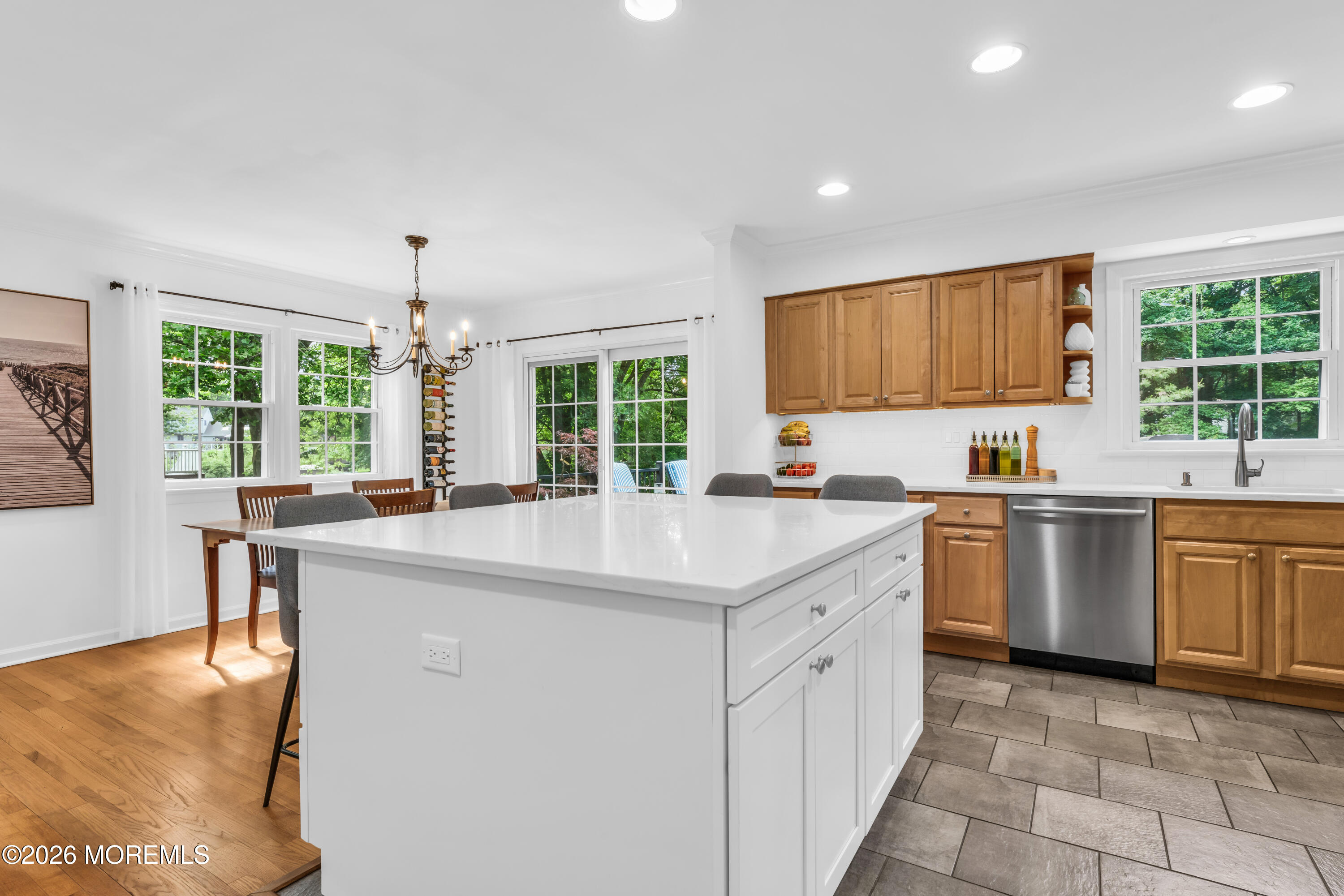 840 Nutswamp Road Red Bank NJ 07701