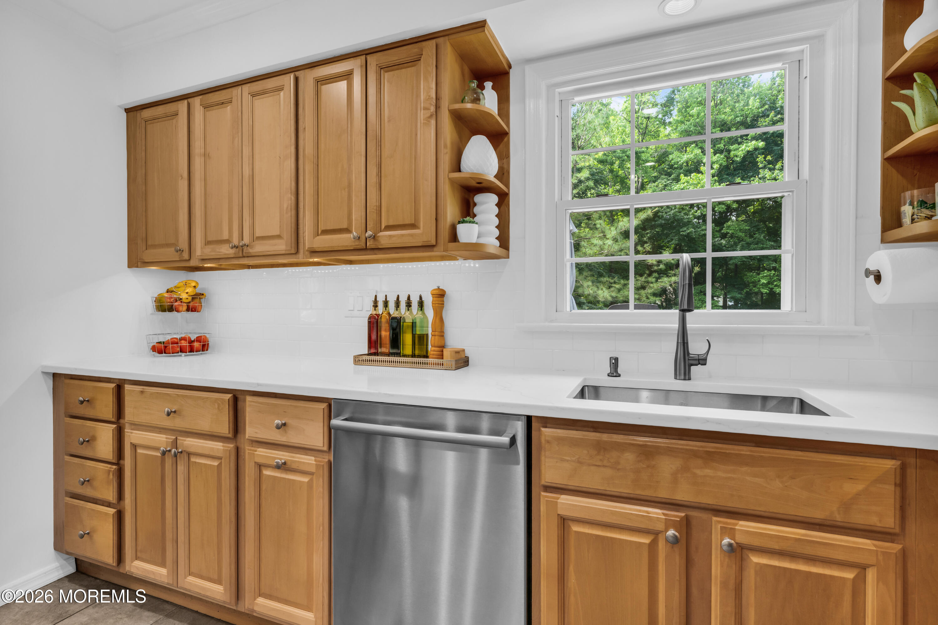 840 Nutswamp Road Red Bank NJ 07701