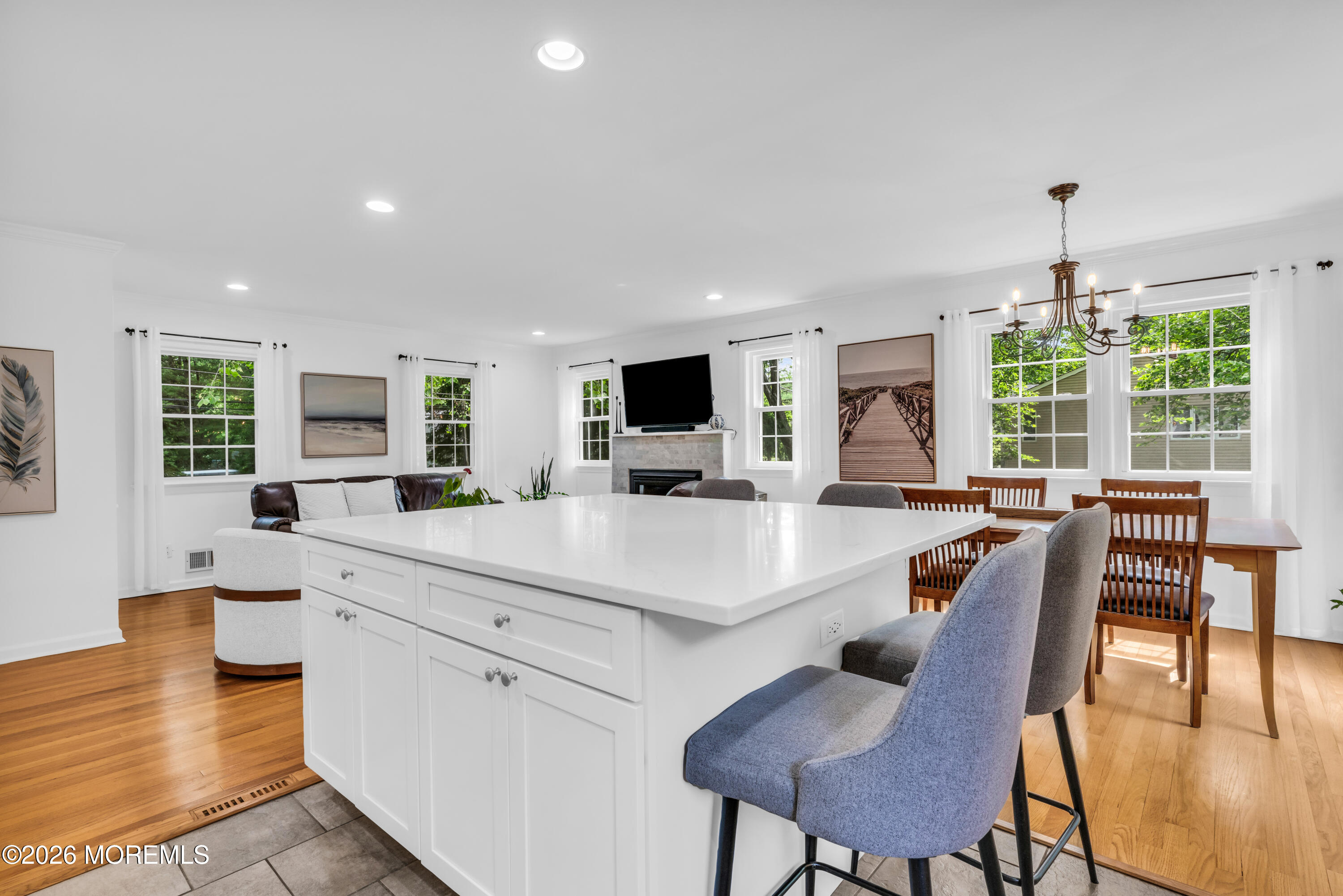 840 Nutswamp Road Red Bank NJ 07701