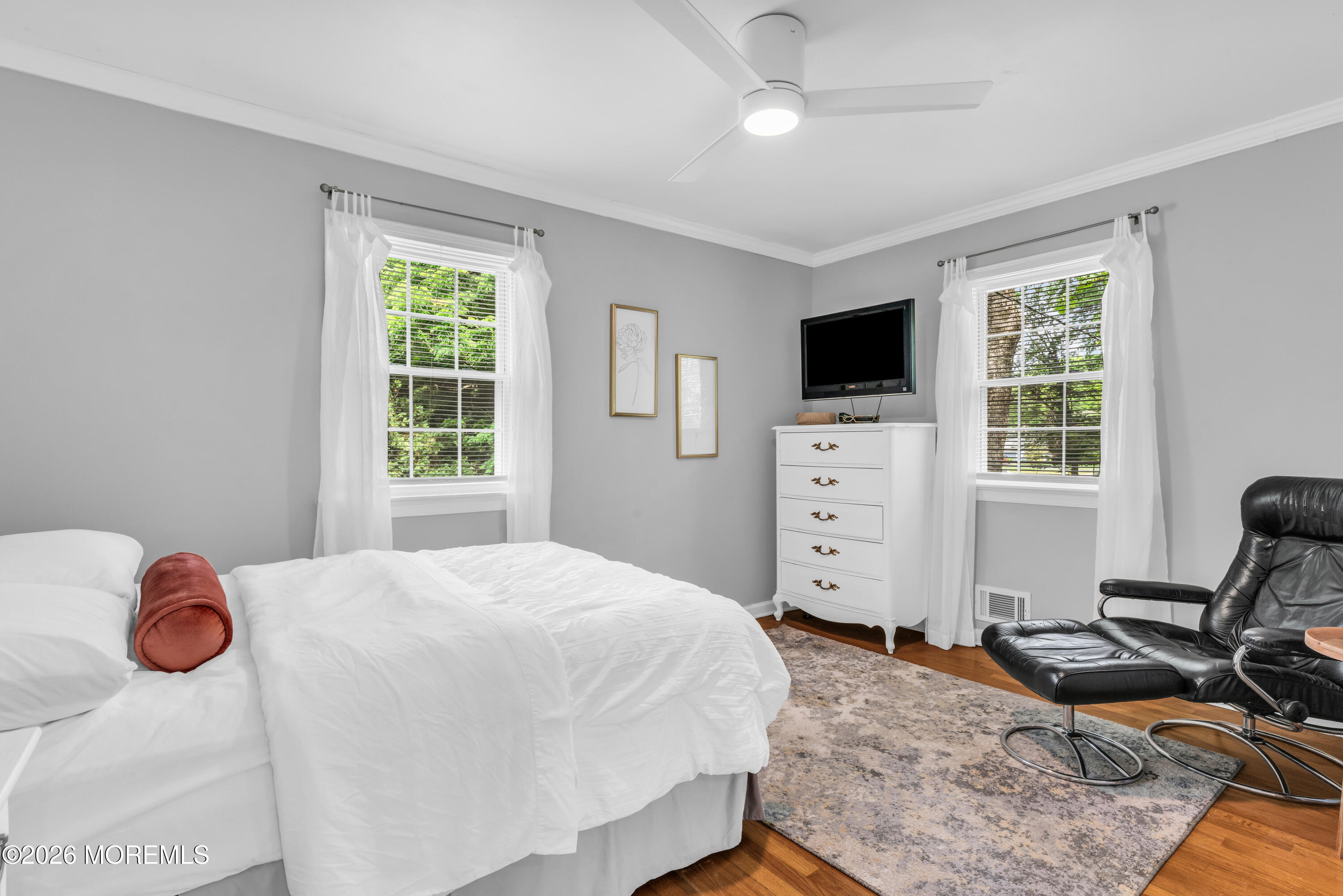 840 Nutswamp Road Red Bank NJ 07701
