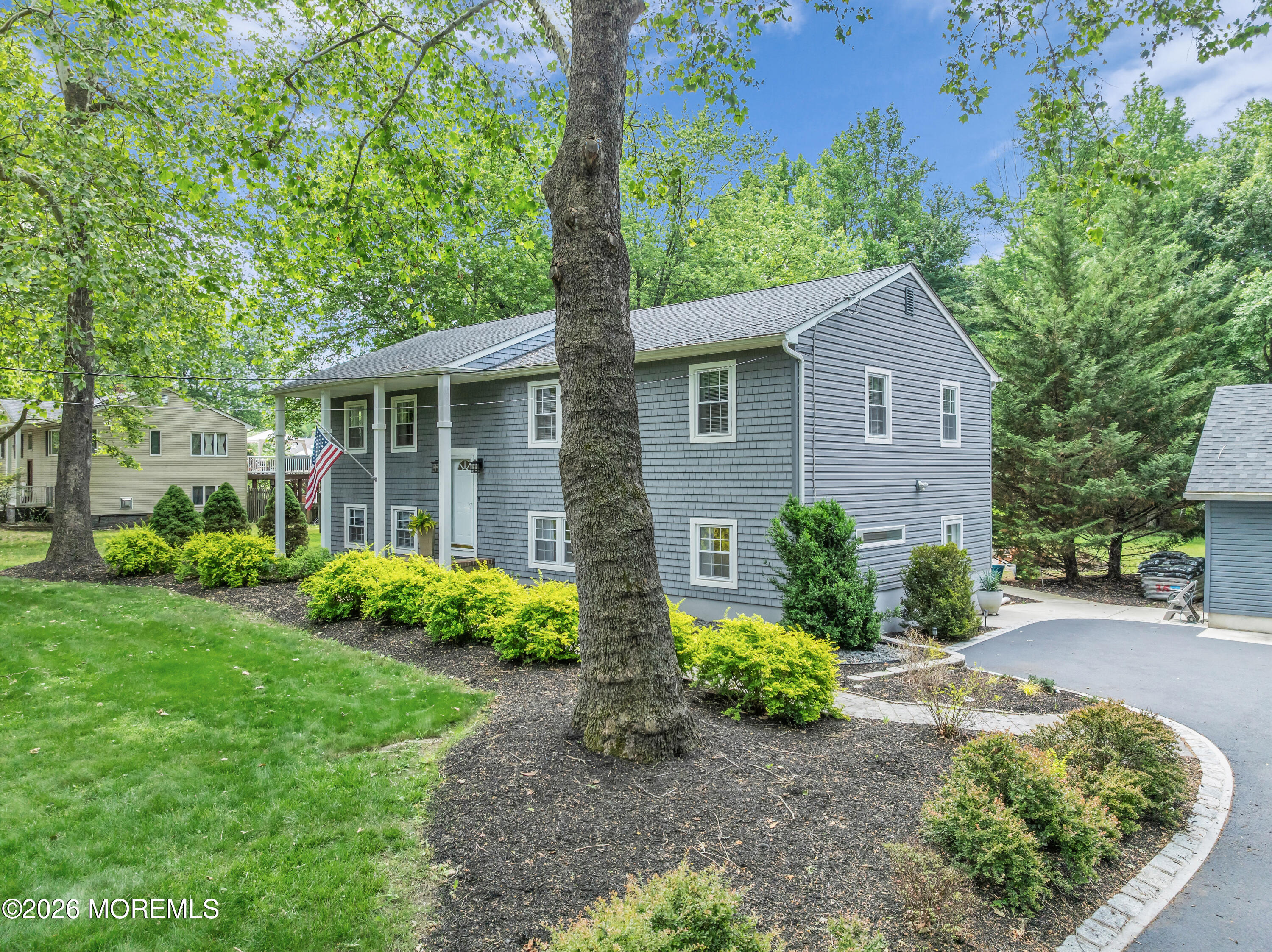 840 Nutswamp Road Red Bank NJ 07701