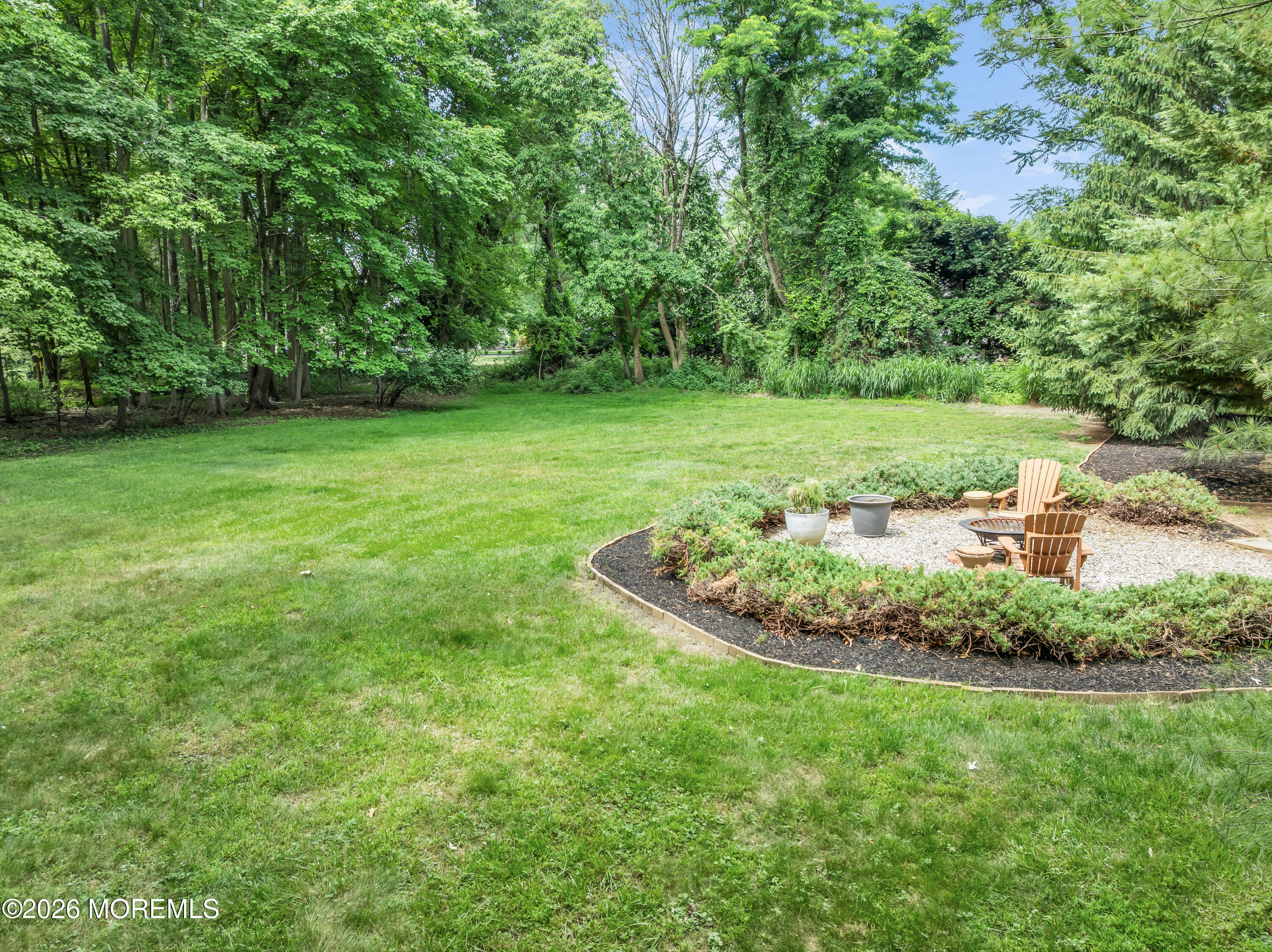 840 Nutswamp Road Red Bank NJ 07701