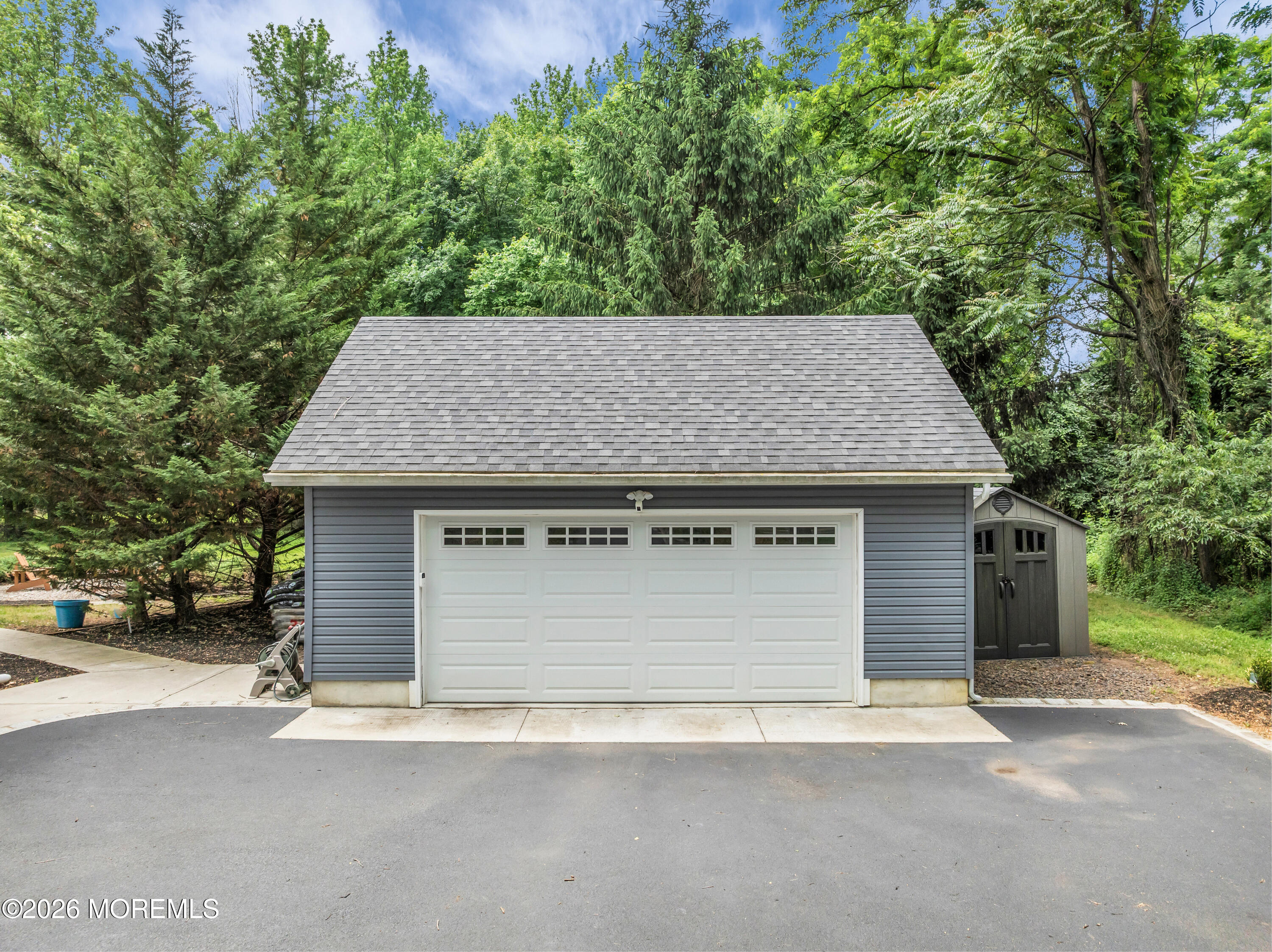 840 Nutswamp Road Red Bank NJ 07701