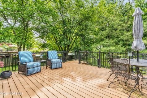 840 Nutswamp Road Red Bank NJ 07701