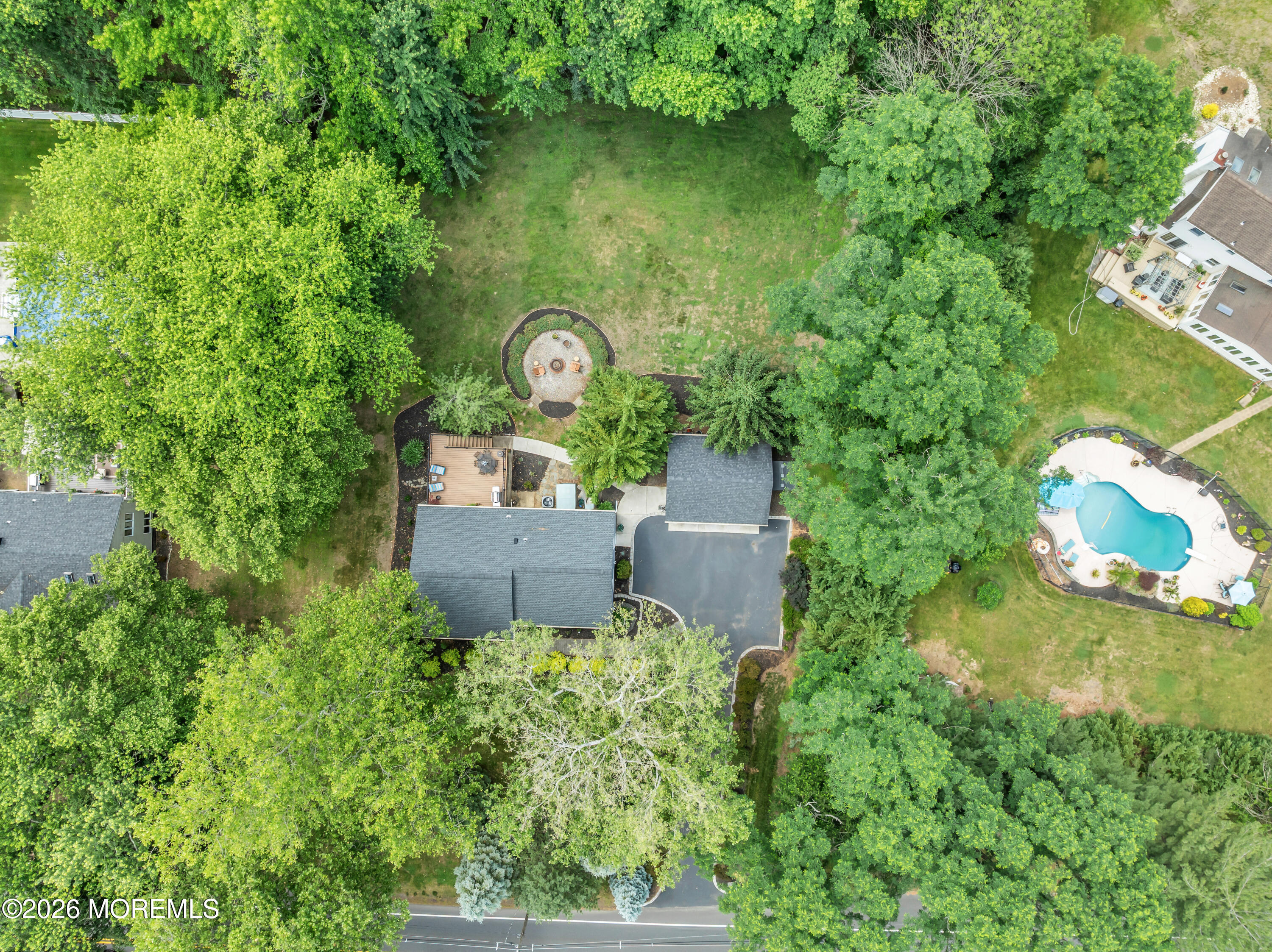 840 Nutswamp Road Red Bank NJ 07701