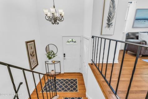 840 Nutswamp Road Red Bank NJ 07701