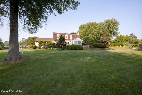 106 Chesterfield Jacobstown Road Wrightstown NJ 08562