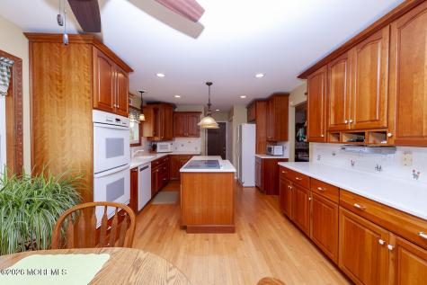 106 Chesterfield Jacobstown Road Wrightstown NJ 08562