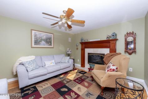 106 Chesterfield Jacobstown Road Wrightstown NJ 08562