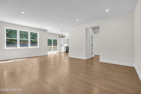 21 Pension Hill Road Englishtown NJ 07726