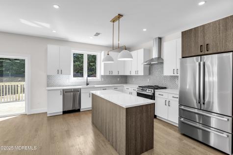 21 Pension Hill Road Englishtown NJ 07726