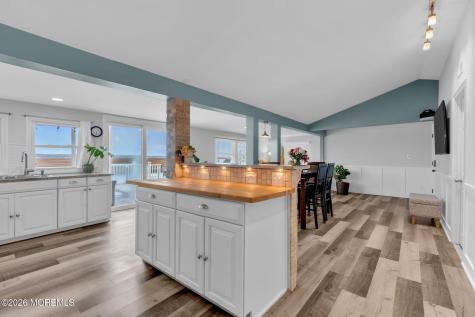 380 Kingfisher Road Tuckerton NJ 08087
