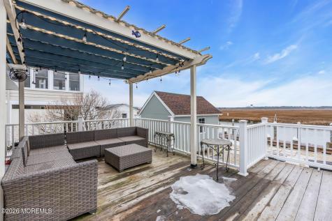 380 Kingfisher Road Tuckerton NJ 08087