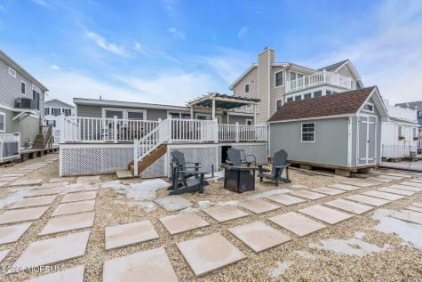 380 Kingfisher Road Tuckerton NJ 08087