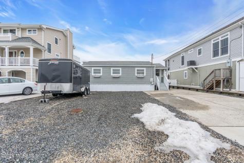 380 Kingfisher Road Tuckerton NJ 08087
