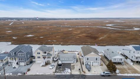 380 Kingfisher Road Tuckerton NJ 08087
