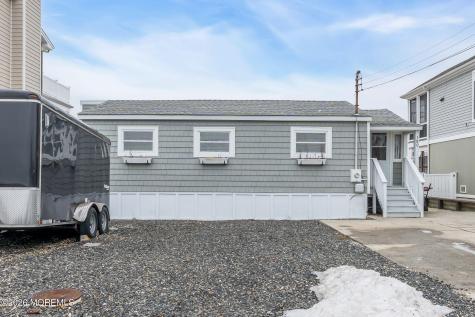 380 Kingfisher Road Tuckerton NJ 08087