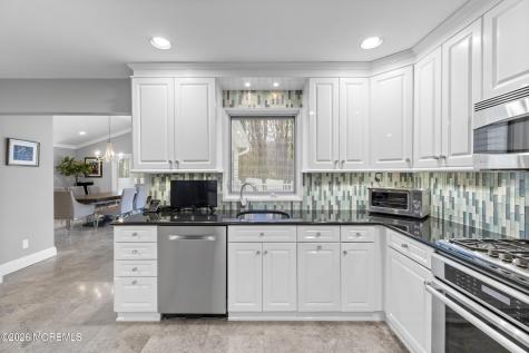 8 Willow Ridge Court Old Bridge NJ 08857