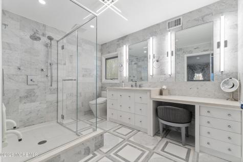 8 Willow Ridge Court Old Bridge NJ 08857