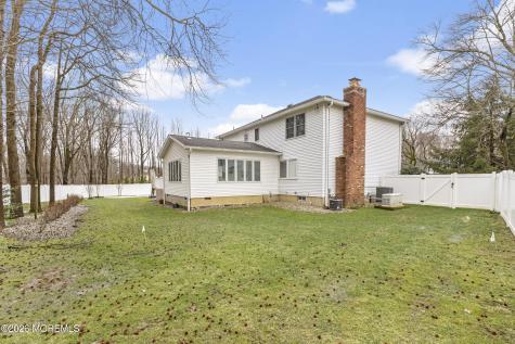 8 Willow Ridge Court Old Bridge NJ 08857