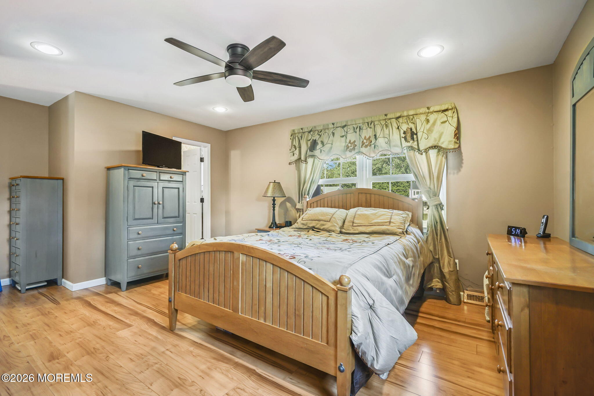 12 Whitman Boulevard Manalapan NJ 07726