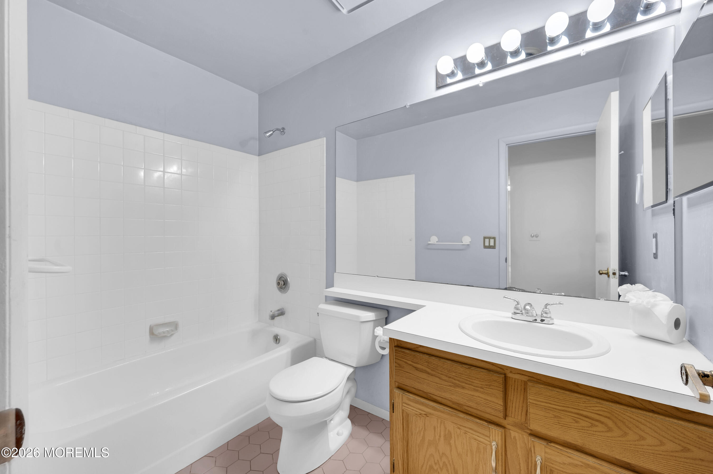 14 Sheffield Drive Lacey NJ 08734
