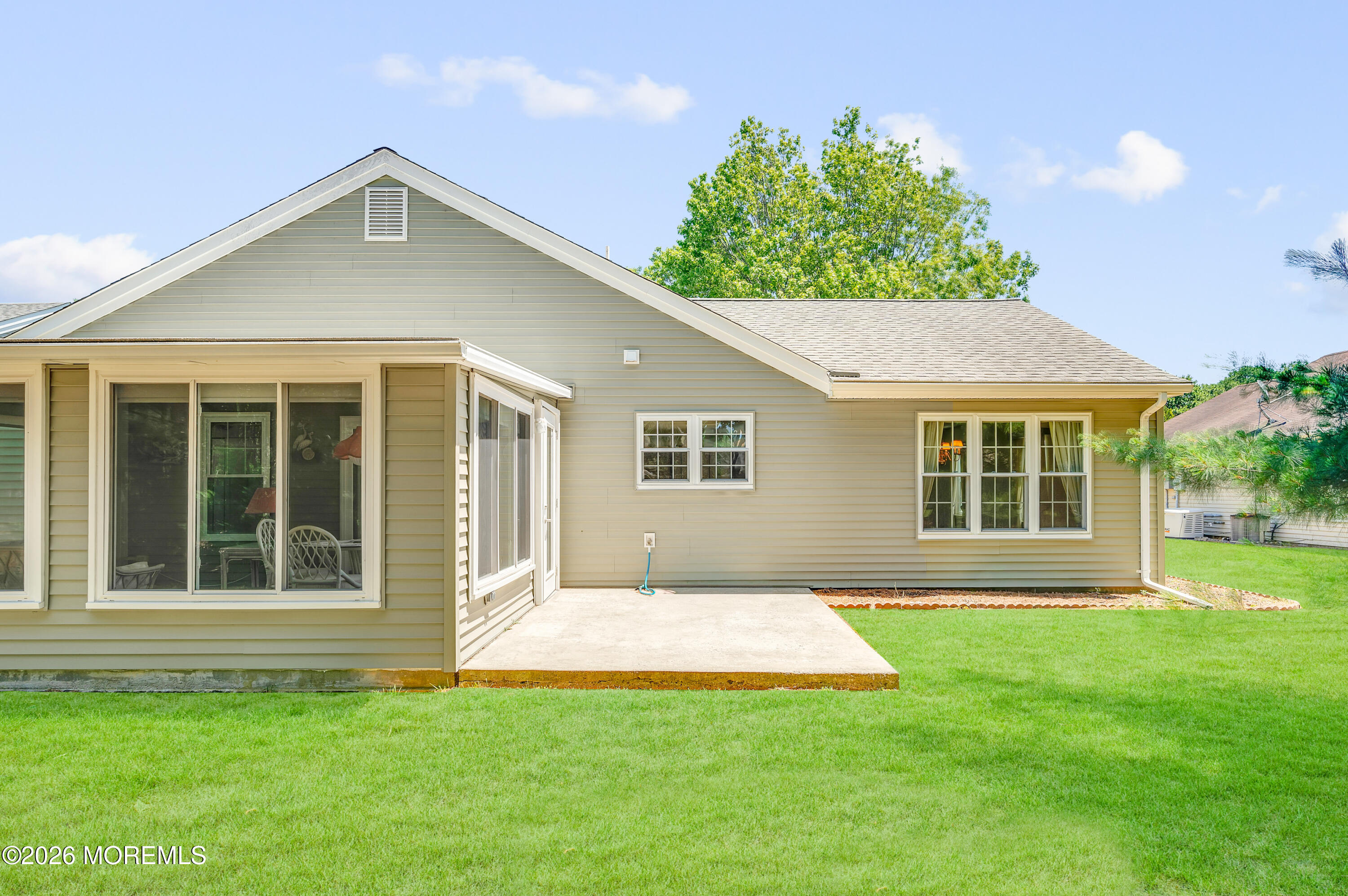 14 Sheffield Drive Lacey NJ 08734